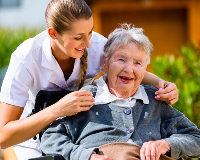Why Families Trust Professional Home Care Support for Long-Term Well-Being in Newport Beach